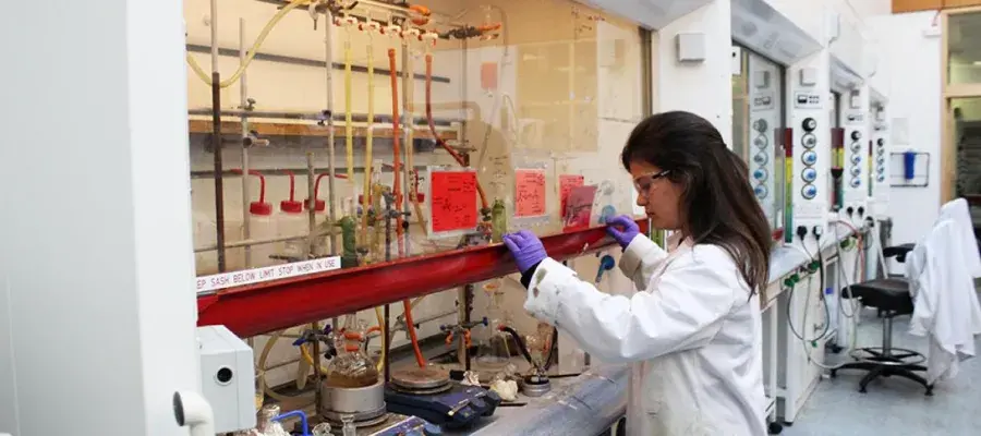Fume cupboard - Chemistry labs