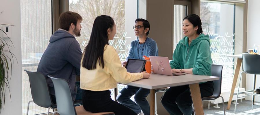 Students group studying at Nucleus Building